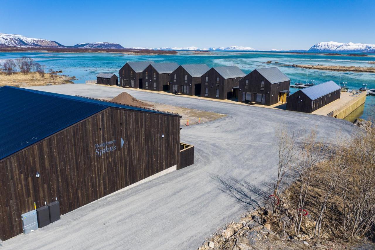 Ferienwohnung Risoyhamn Sjohus As Exterior foto